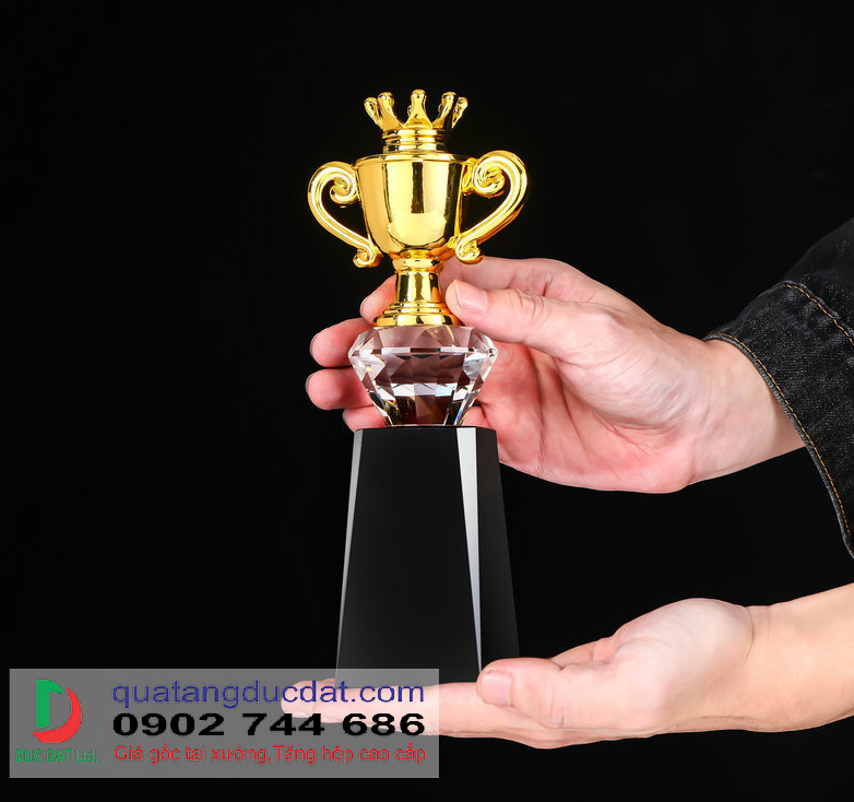 cup-pha-le-109-2