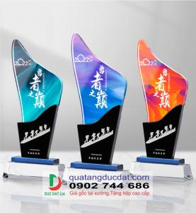 ky-niem-chuong-pha-le-223-2